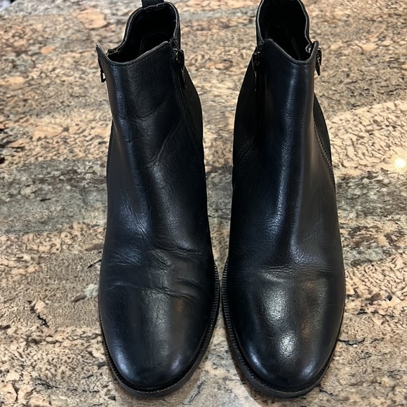 CREVO Boots - Picture 4 of 11